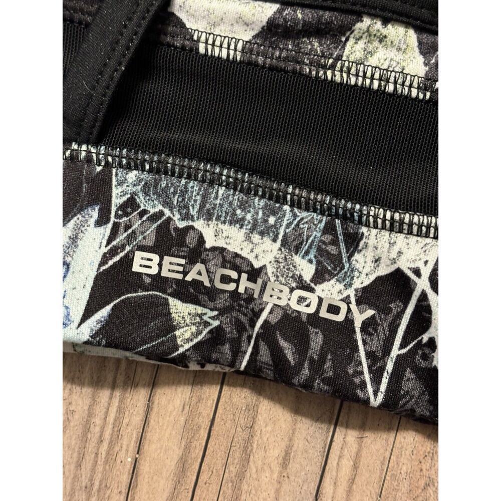 Beach Body Sports Bra Size Large Compress Racerback Running Athletic‎ Black Wht - Picture 4 of 6